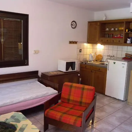 Homes In - Balaton 18356