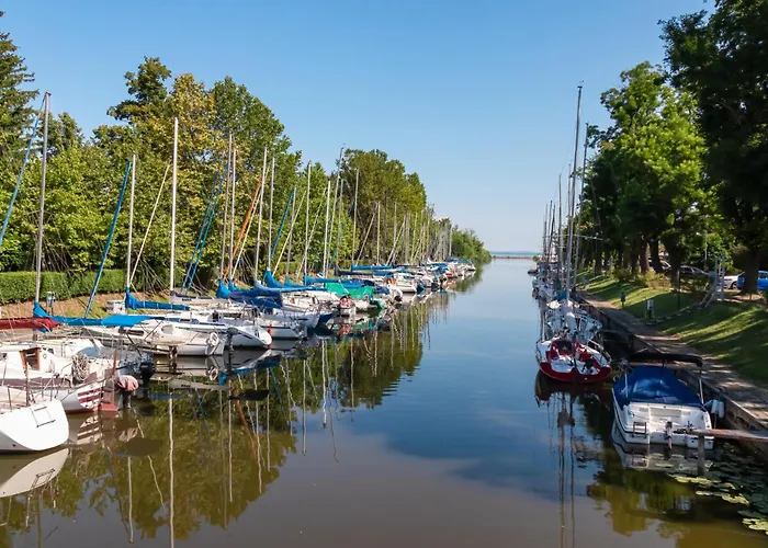 Homes In - Balaton 18356 * Balatonfenyves